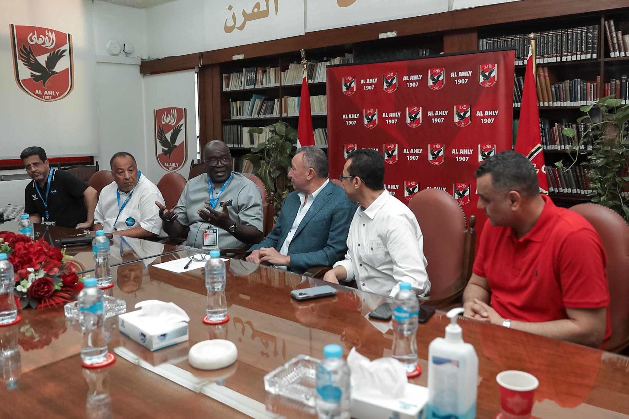 رئيس الاتحاد الإفريقي لكرة اليد