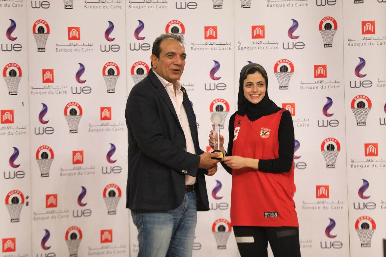 سيدات سلة الأهلي| ثريا محمد تحصد جائزة أفضل مسجلة «ثلاثيات» ببطولة دوري المرتبط