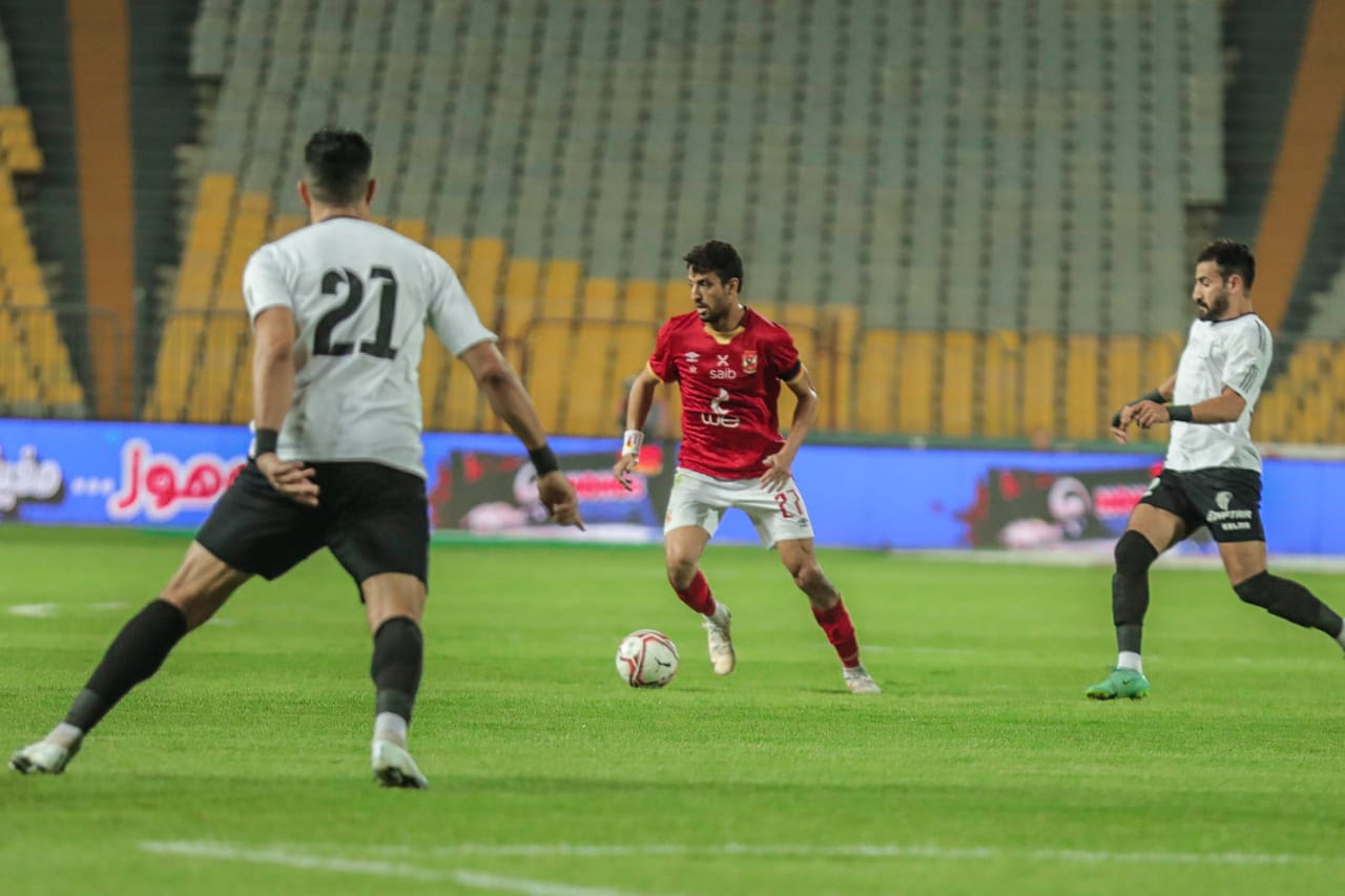 السوبر المصري| الأهلي يخسر 2-3 أمام الطلائع بركلات الجزاء الترجيحية