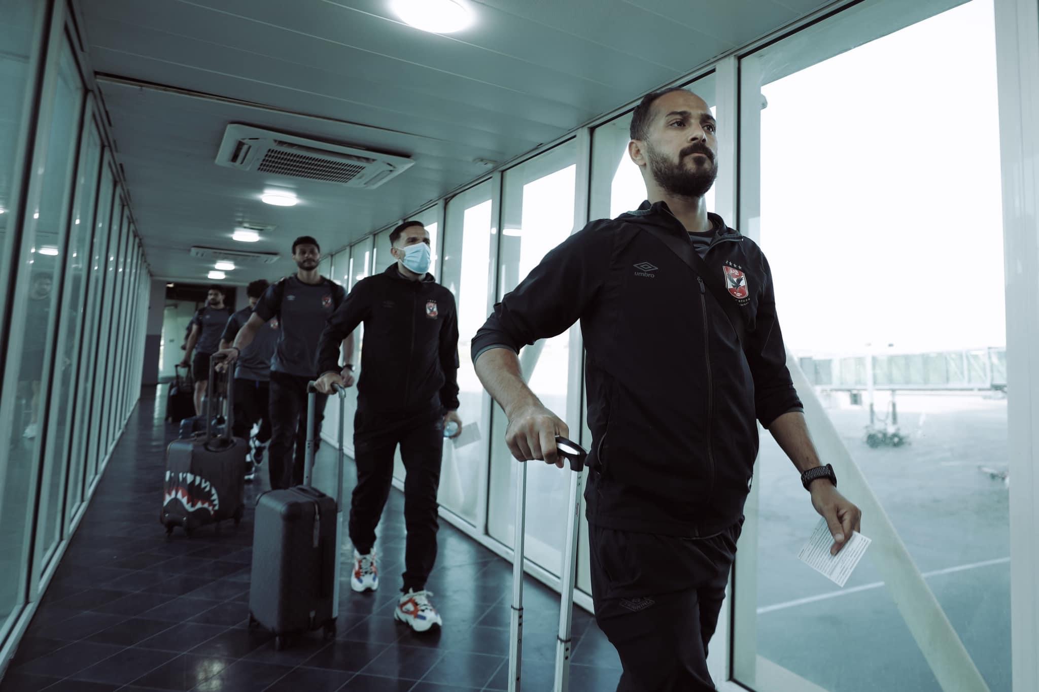 دوري أبطال إفريقيا| بعثة الأهلي تصل مطار الجزائر استعدادًا لخوض مباراة وفاق سطيف