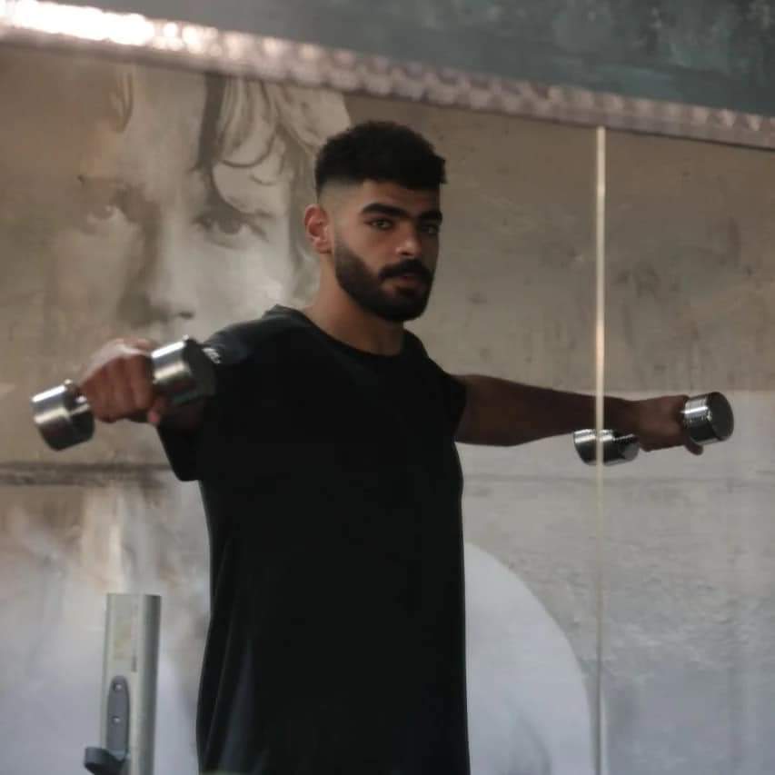 تدريبات بدنية متنوعة لـ«رجال يد الأهلي» داخل «الجيم» في تونس