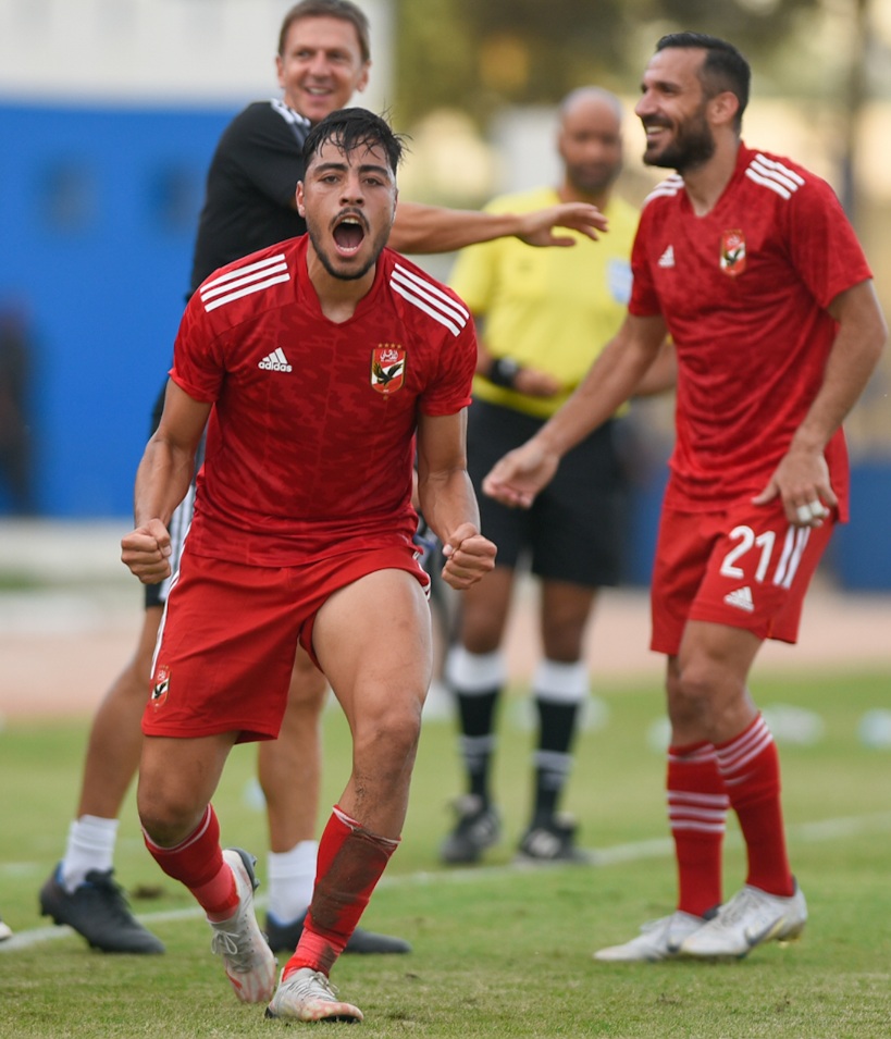 أكرم توفيق
