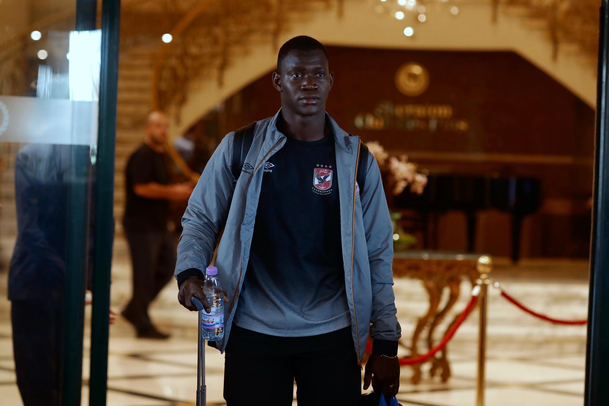 دوري أبطال إفريقيا| الأهلي يغادر فندق الإقامة متوجهًا إلى مباراة وفاق سطيف