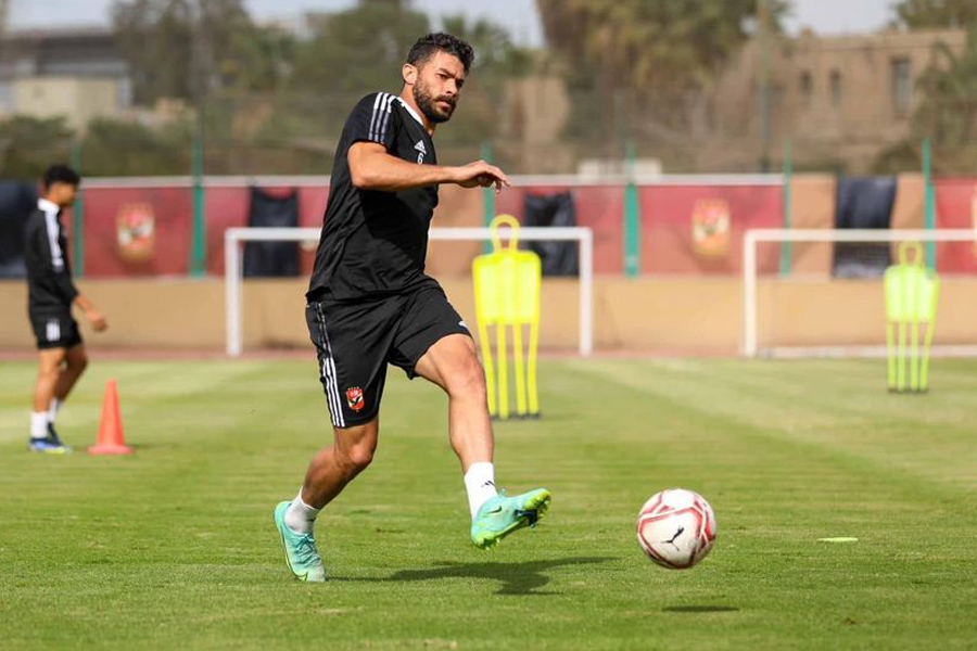 الإجهاد يبعد ياسر إبراهيم عن معسكر المنتخب
